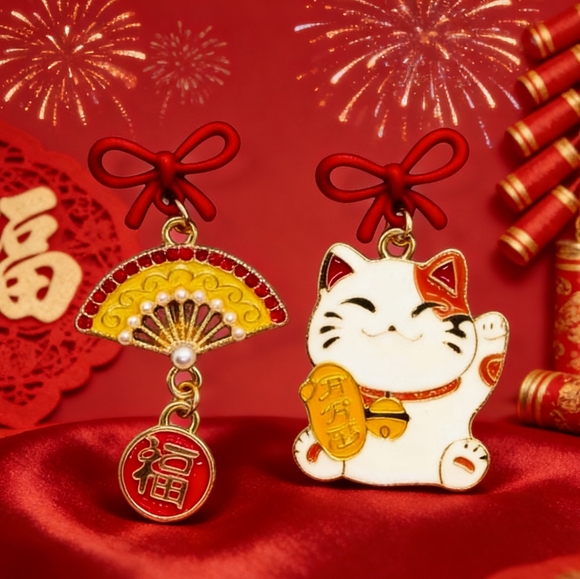 Fortune Cat & Fan Drop Earrings Lucky Chinese Gift - Picture 2 of 8